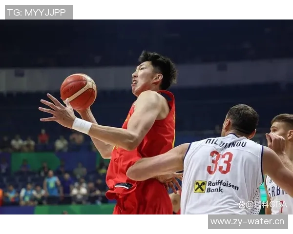 周琦在国际篮球舞台上的崛起与挑战，展现中国篮球新希望的光辉历程