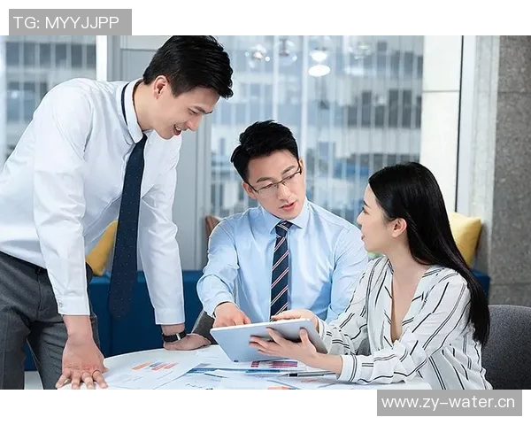 朱旭航的成长之路：从青涩少年到职场精英的奋斗历程