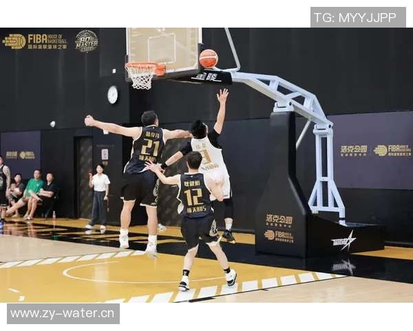 篮球实战明星的成长之路与赛场传奇故事分享